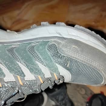 Şok Marketten Aldığım Columbia Ayakkabı Deforme Oldu, Cevap Alamadım