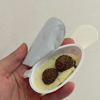 Kinder Joy Çikolata Paketi Açık Ve Bozuk Çıkıyor: Migros’ta Tekrarlayan Sorun