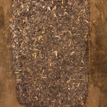 Efor Siyah Çayda Çöp Ve Dal Parçaları Kalitesiz Ürün Şikayeti