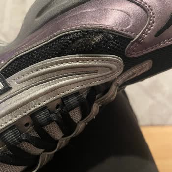 New Balance Ayakkabısının Kısa Sürede Kumaş Sökülmesi Ve Yanıtsız Müşteri Hizmeti