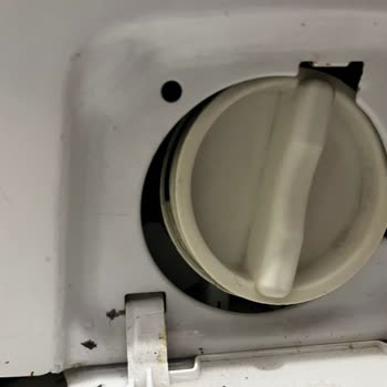 Hoover Yetkili Servisinde Filtre Kapağı Sorunu Ve 8 Aylık Garanti İhlali