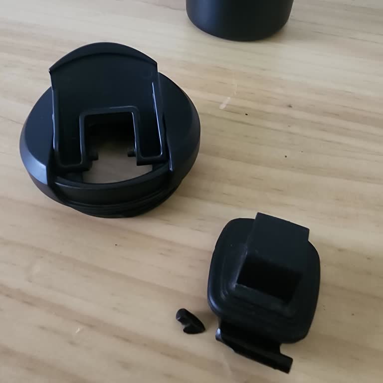 Stanley Aerolight Kapak Kırıldı: Garanti Kapsamı Dışında Yedek Parça Sunulmuyor