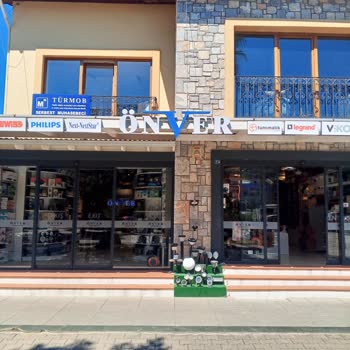 Önver Mühendislik Lambalardan Biri Tamamen Bozuldu Ve Çalışmaz Hale Geldi