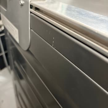 Arçelik Çamaşır Makinesinde Tekrarlayan Defolu Parça Ve Yanlış Gönderim Şikayeti