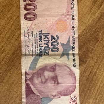 Garanti BBVA Yırtık ve Bantlı 200 TL Banknotların ATM Tarafından Kabul Edilmemesi