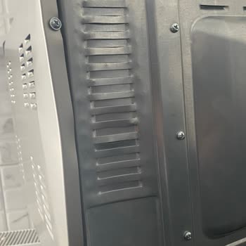 Bosch Midi Fırınının Ezik Gelmesi Sorumluluk Reddi Ve Ek Ücret Talebi