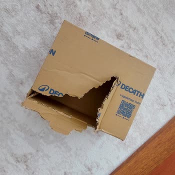 DHL E-Commerce Kargo Teslimatında Güvensizlik Ve Mahremiyet İhlali