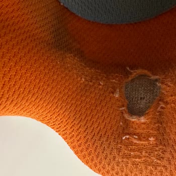 Puma Ayakkabısının İç Astarı 2 Ayda Yırtıldı, İade Talebi