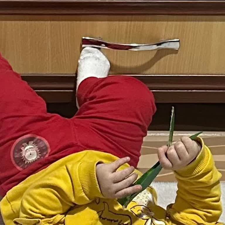 Bebek Eşofman Altı Yıkamada Boya Sızıntısı: Sağlık Riski Ve İade Talebi