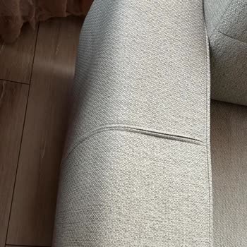 Teslim Edilen Üçlü Koltukta Göçük Ve Üç Ay Süren Cevapsızlık