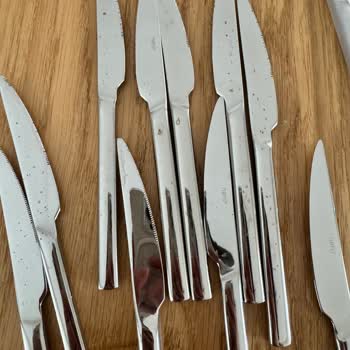 Fırsat Dünyası'ndan Alınan Nehir Çatal Bıçak Seti Paslandı