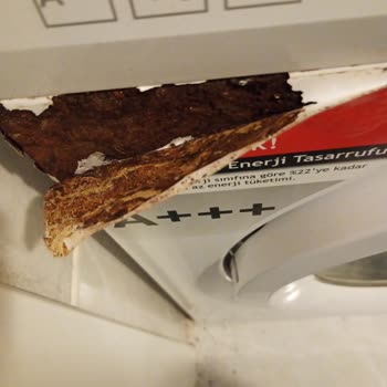 Altus Çamaşır Makinesinde Erken Paslanma Ve Ücretsiz Parça Değişimi Talebi