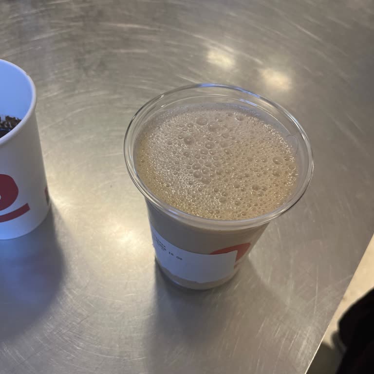 Espressolab Ortaköy Şubesinde Uzun Bekleme Ve Çalışan Çatışması