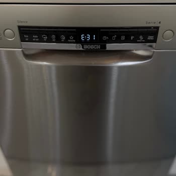 Sürekli Arıza Ve Su Kaçağıyla Bozulmuş Bosch Bulaşık Makinesi İçin Değişim Ve Ücret İadesi Talebi