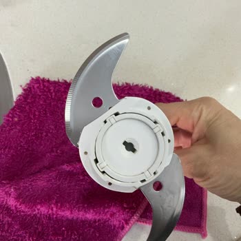 Bıçağın Çürük Kokusu Ve Temizlenemeyen Tasarım Problemi