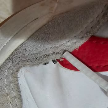 Reebok BB 4000 Ayakkabısının Kısa Sürede Yanlarından Açılması Ve Üretim Hatası İddiası