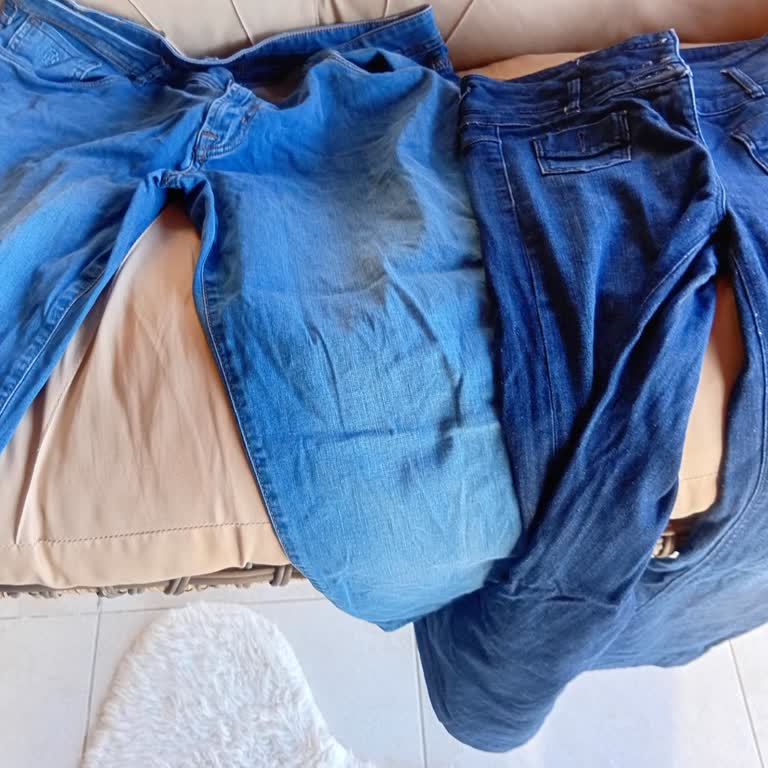 Alınan İş Kıyafetleri Eski Kot Pantolon Çıktı Ve Firma İletişimsiz