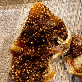 Kuru Dağ İnciri Üzerindeki Küflenme Ve Kurtlanma Nedeniyle Tam Geri Ödeme Talebi