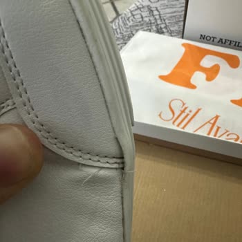 US Polo Shoes Stitching Sole Defect