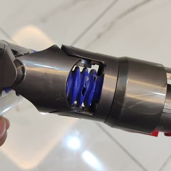 Dyson V15 Detect Işıklı Başlığındaki Hortum Yırtığı Garanti Dışı Olarak Reddi