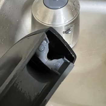 Arzum Çaycı Lux Üst Demlik Sapı Koptu Garanti Kapsamında Parça Değişimi Talebi