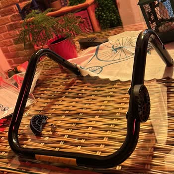 Kırık Motor Bloğuna Sahip Tırpan İçin Ücret İadesi Ve Yeniden Gönderim Talebi