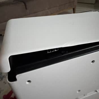 Roborock Saros 10 Tekrar Tek Arıza, Kırık Kapak Ve Eksik Parçalarla Servis Sorunu