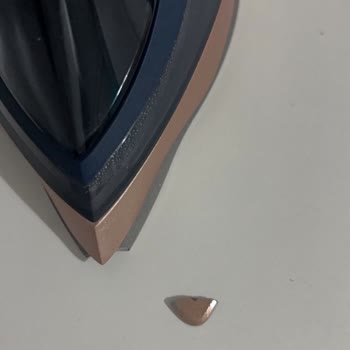 Philips Ütüsünün Alt Tabanı Kırıldı, Hepsiburada Garanti Reddiyle Karşılaştım