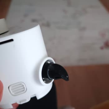 Süt Haznesi Silikon Parçası Yırtıldı, Garanti Kapsamı Dışı