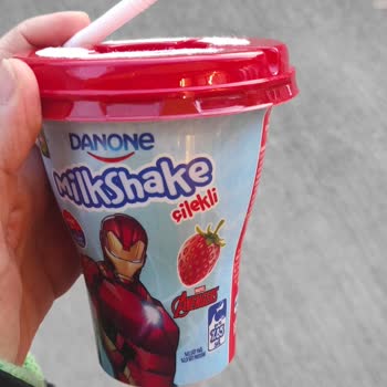 Kısa Pipetli Danone Milkshake Çocuğumun Üzülmesine Neden Oldu, Mağaza Yardımcı Olmadı