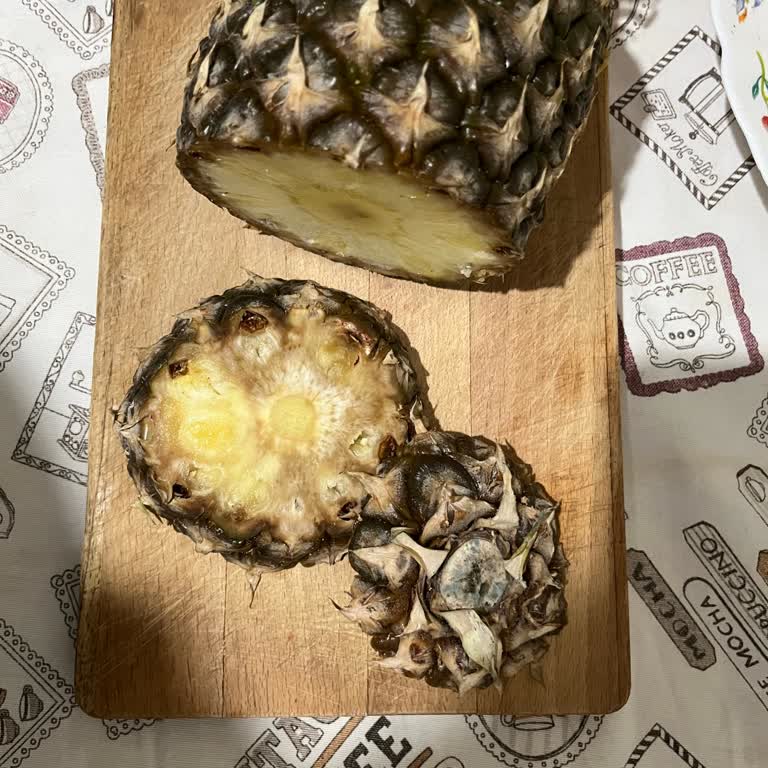 Çürük Portakal Ve Küflü Ananas Teslim Edildi