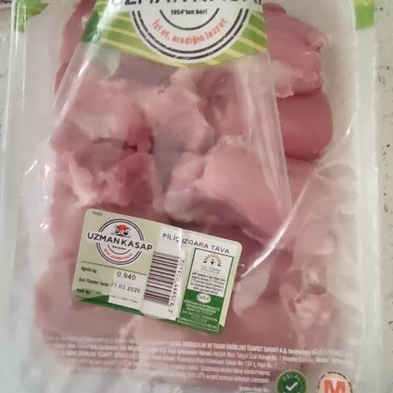 Torbalı Migros'ta Kötü Kokulu Paketli Tavuklar Ve İade Süreci Sorunu