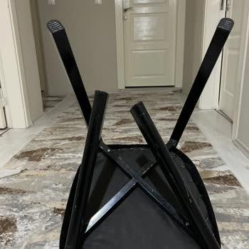 Garanti Süresi İçinde Kırılan Sandalyelerde Kalitesiz Tamir Ve Cevapsız Müşteri Hizmeti