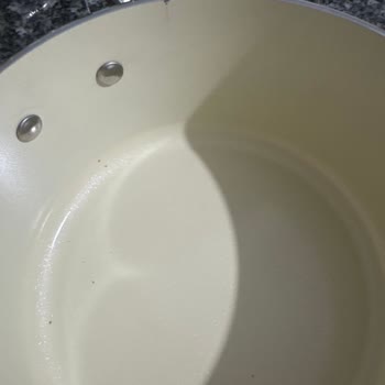 Karaca Züccaciye Tencere Setinde Defo Olması