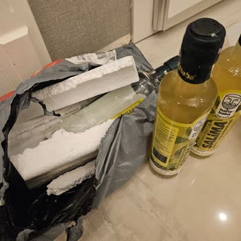 Sürat Kargo Kırılabilir Ürünü Düşürdü Ve Şikayet Alınmadı