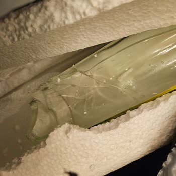 Sürat Kargo Kırılabilir Ürünü Düşürdü Ve Şikayet Alınmadı