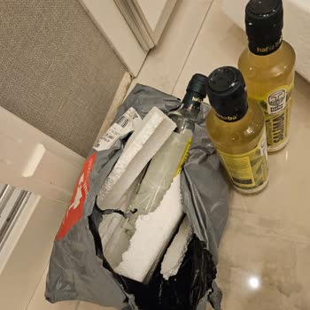 Sürat Kargo Kırılabilir Ürünü Düşürdü Ve Şikayet Alınmadı