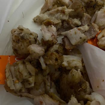 Tuzla Kokoreççi Orhan Usta Ekmekleri Yağ İle Doldurmuşlar!