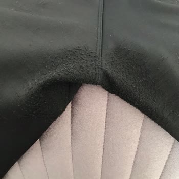 Kısa Sürede Tüylenen Eşofman Takımına Kullanıcı Hatası İddiası