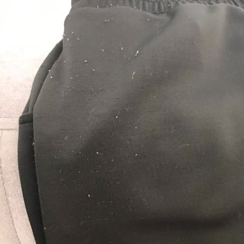 Kısa Sürede Tüylenen Eşofman Takımına Kullanıcı Hatası İddiası