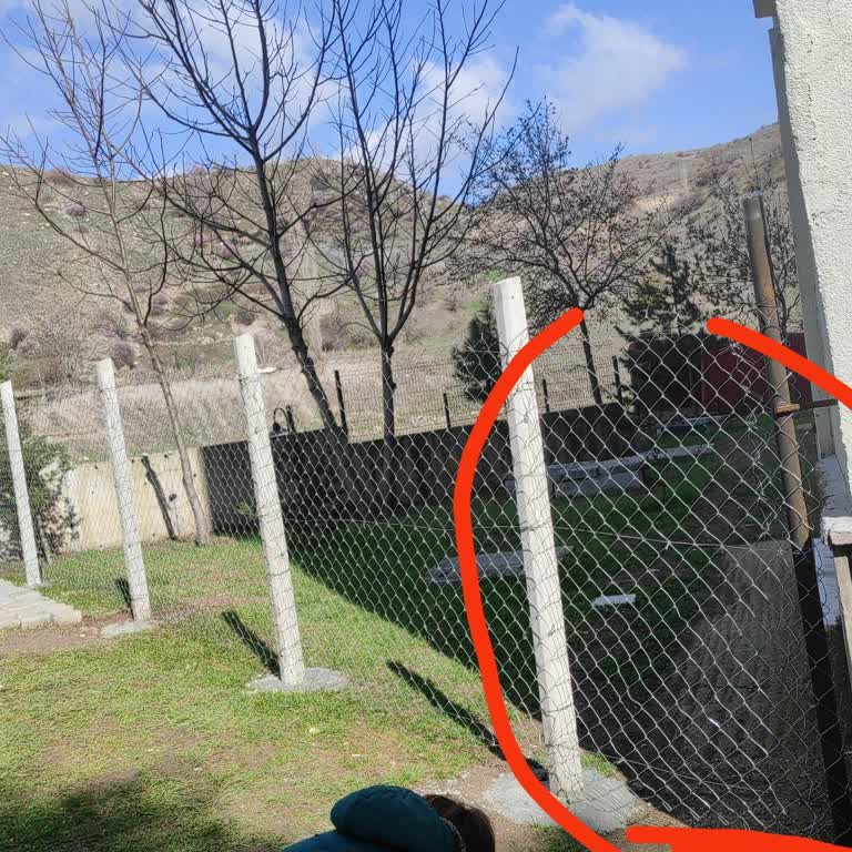 Engelli Ve Bebek Arabası Kullanıcıları İçin Park Yolu Kapalı