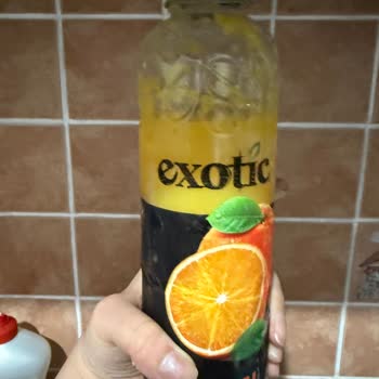 Sıkma Portakal Suyu Bozulması Ve Zehirlenme Riski