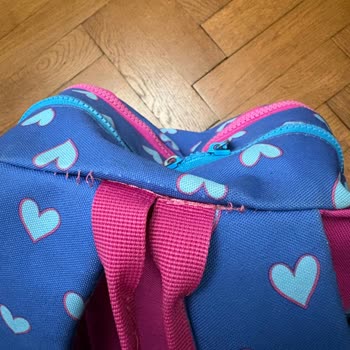 Coral High Okul Çantasında Kulp Açılmaları Ve Deformasyon Şikayeti