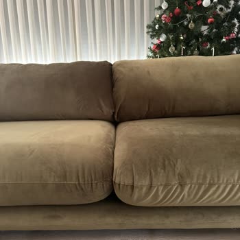 Geciken Teslimat Ve Kusurlu Koltuklar Hâlâ Çözüm Bekliyor