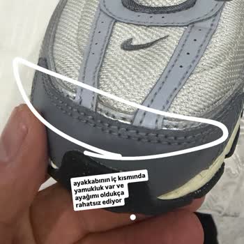 Nike Ayakkabısındaki Sağ Uç Yamukluğu Reddedildi, Çözüm Sunulmadı