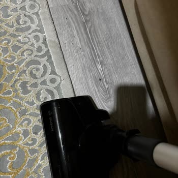 Bosch Süpürge: Çekim Gücü Yetersiz Ve Toz Geri Dökülüyor