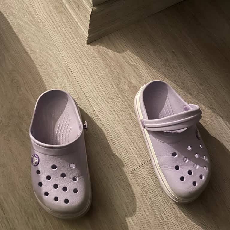 Crocs Classic Model Düğme Ve Yapıştırıcı Sorunu, Satıcı Cevapsız