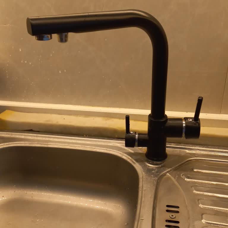 Truva Mutfak Bataryası Musluk Ucunun Standart Dışı Olması Ve Destek Eksikliği