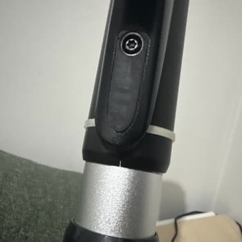 Bosch Süpürge Plastik Parçaları Sürekli Kırılıyor Ve Ücretsiz Değişim Talebi