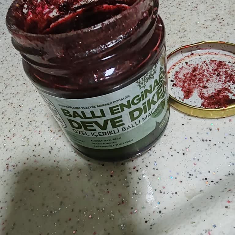 Yanlış Ve Küçük Ürün Teslimi, İletişim Sorunu Ve 400 TL İade Talebi